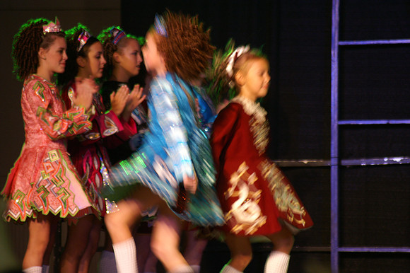 Inis Cairde Dancers